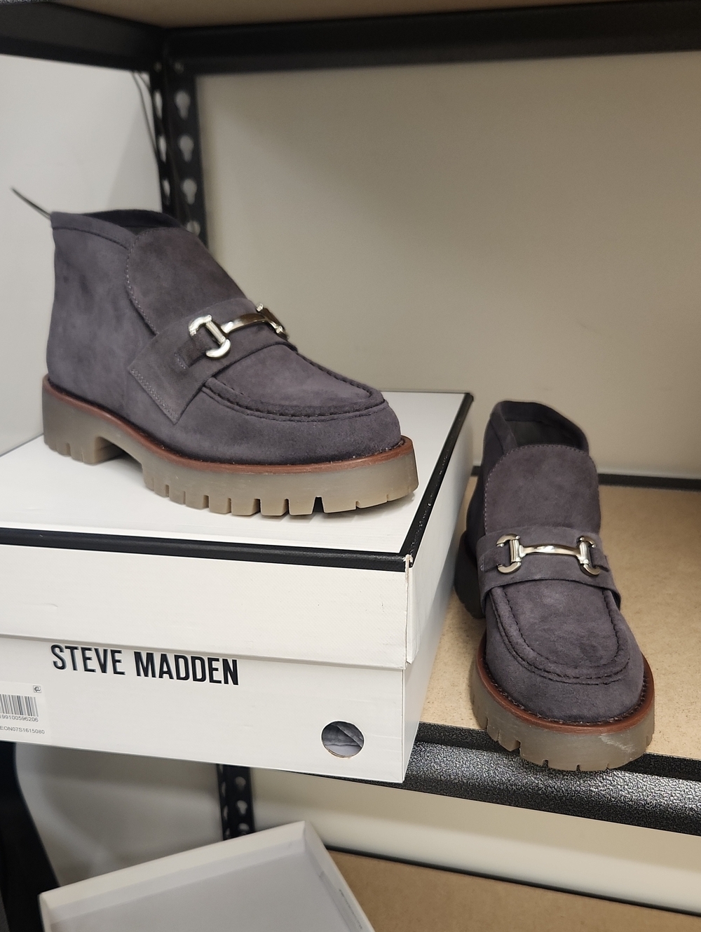 Steve Madden Gray Suede "Leon" Ankle Loafers